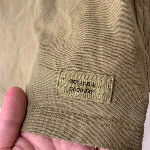 Life Is Good Bee Crop Top - Picture 3 of 5